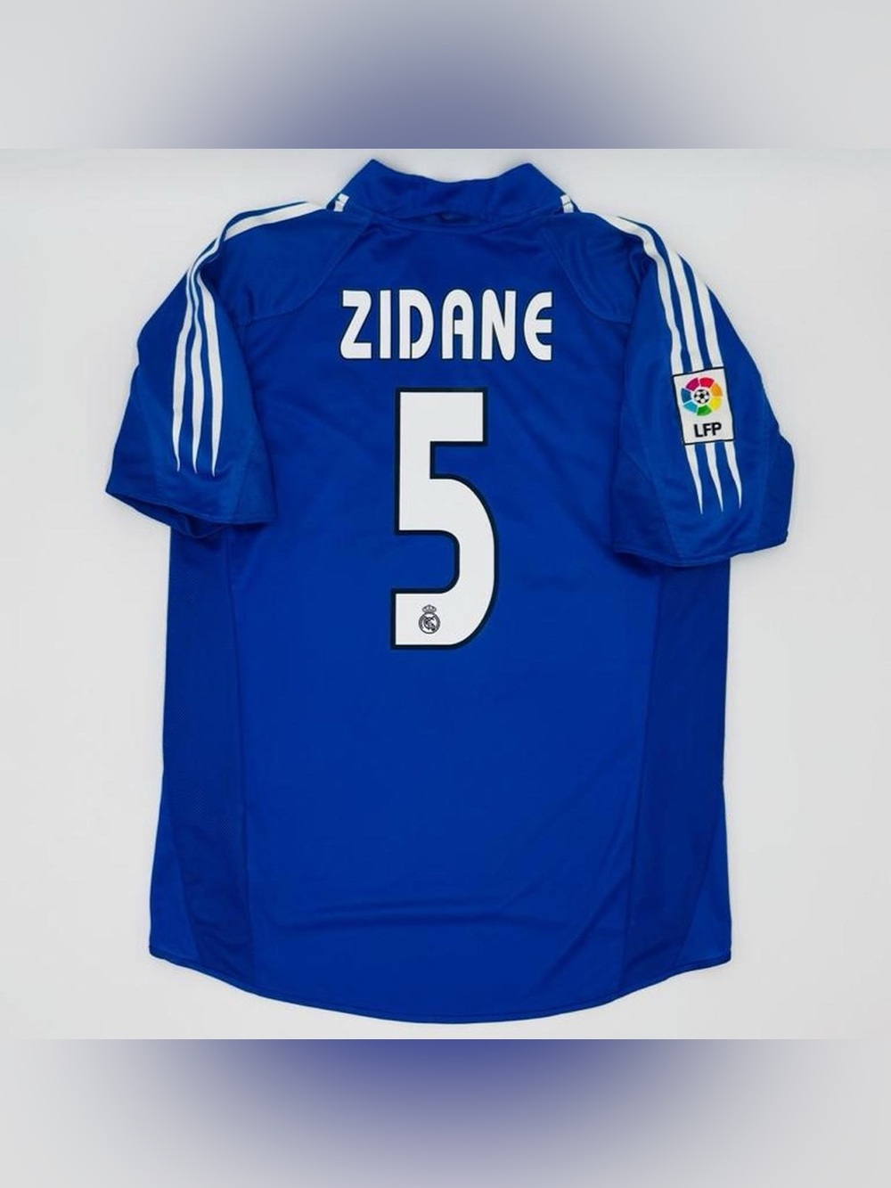 Real Madrid Zidane 2004 05 third La Liga jersey